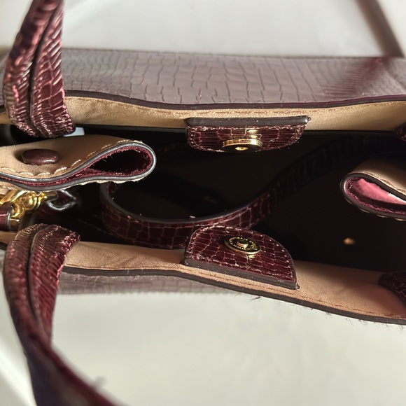 Banana Republic Leather embossed croc and suede bag burgundy - Picture 5 of 7